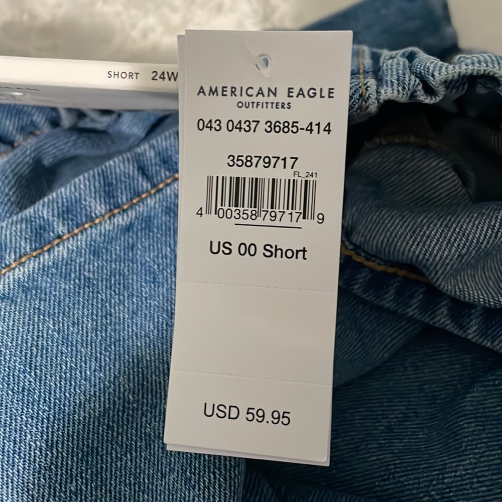 Blue Jean - Picture 5 of 5